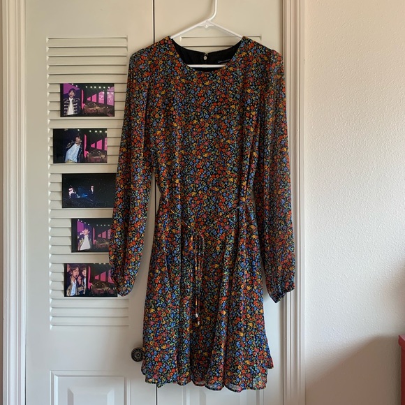 Tommy Hilfiger Dresses & Skirts - Tommy Hilfiger Floral Dress